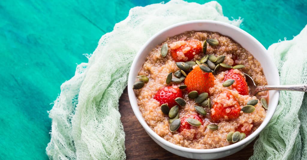 quinoa breakfast porridge