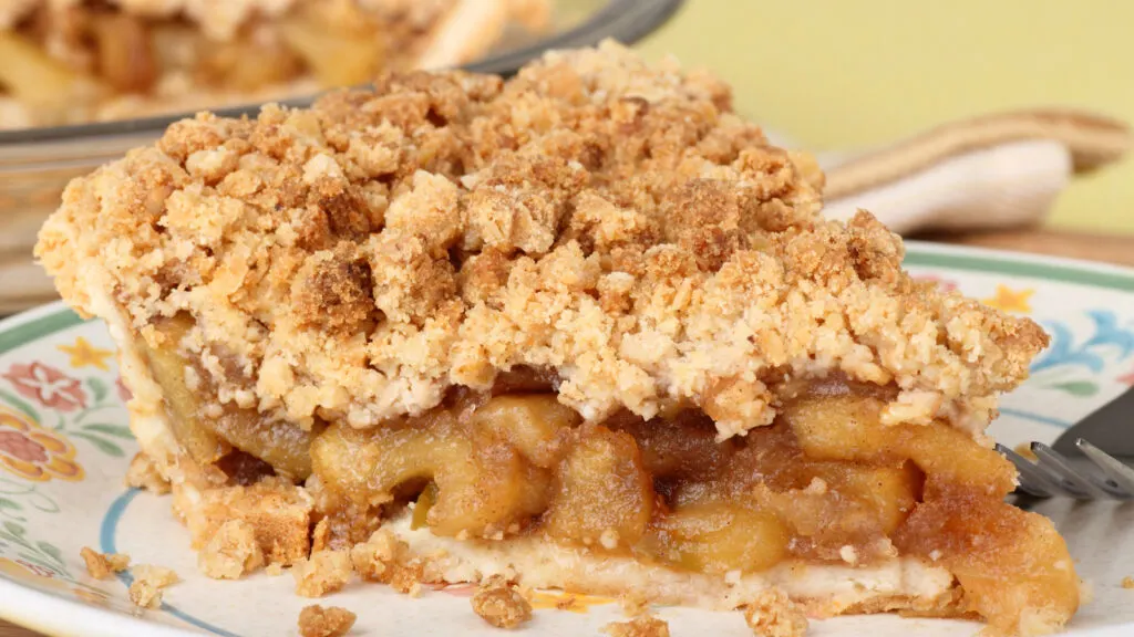 vegan apple crumb pie