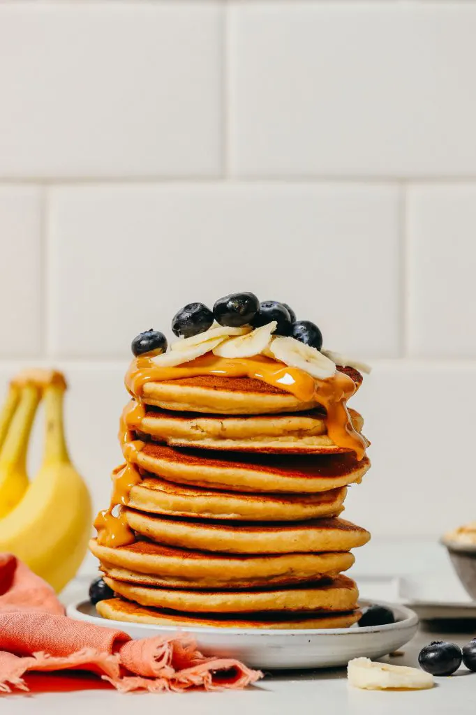 banana pancakes - vegan breakfast meal prep
