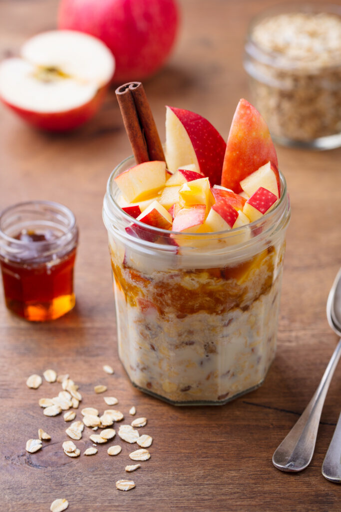 apple pie healthy overnight oats for weight loss