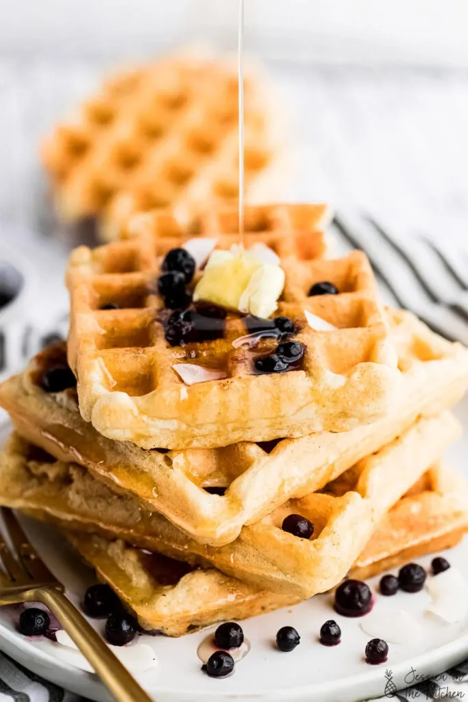 vegan waffles - vegan breakfast meal prep