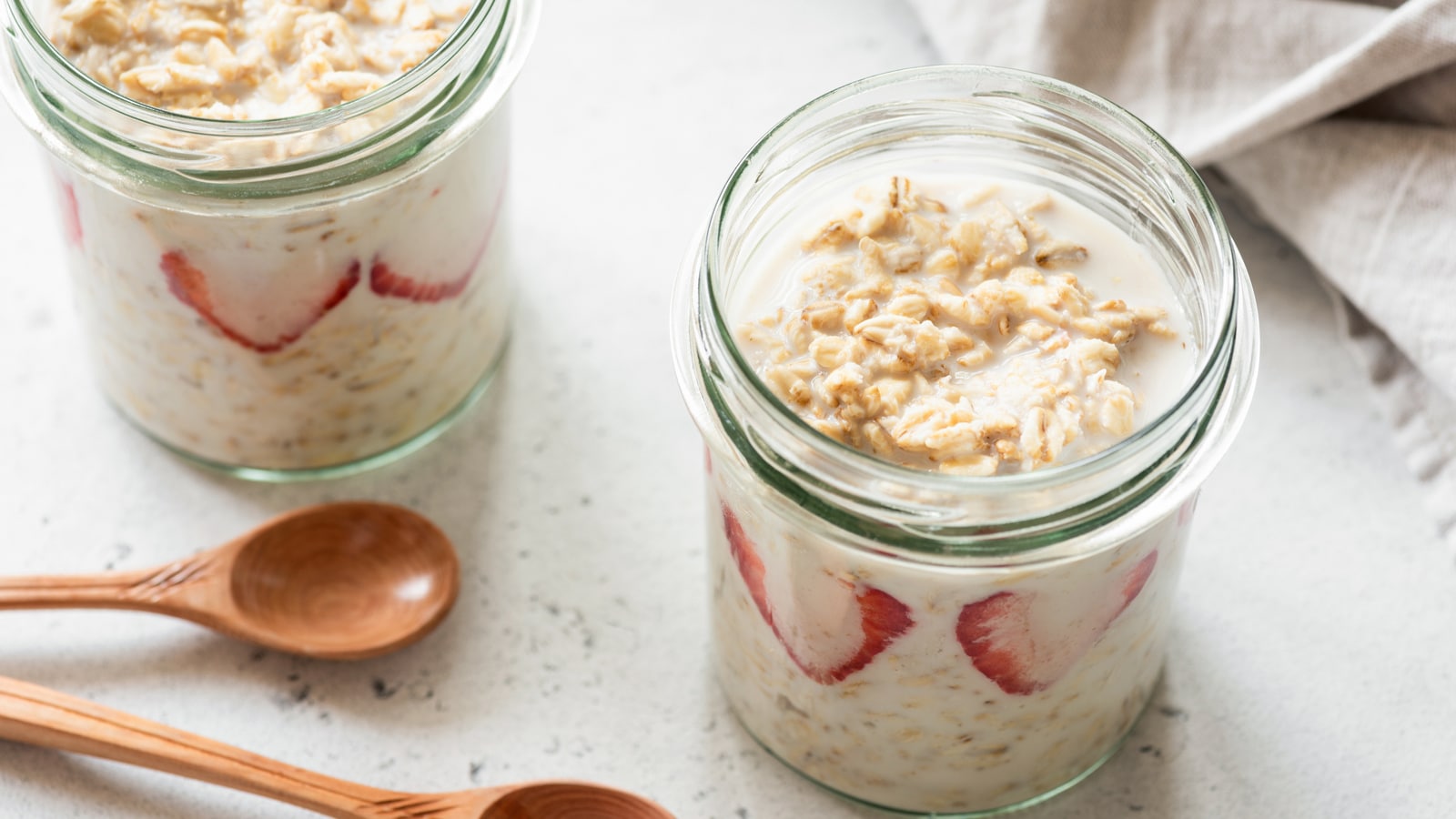 Are Rolled Oats Healthy And Is It Safe To Eat Them Raw? Love Life Be Fit