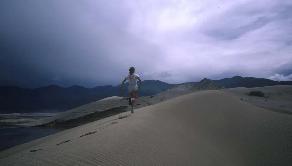 Running in Tibet Alison Wright