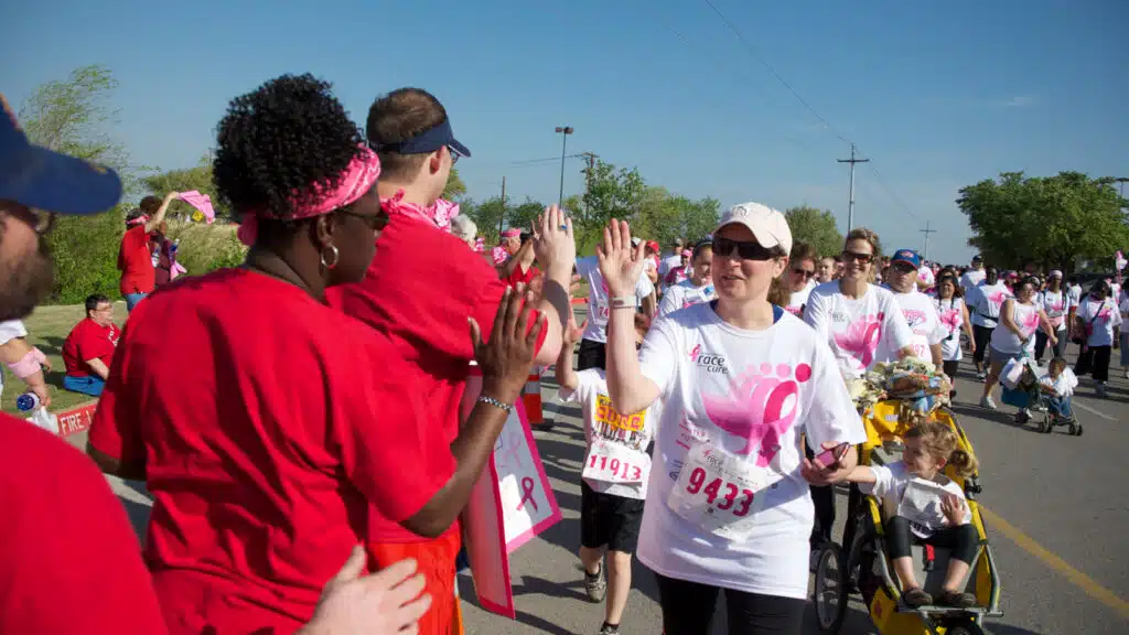 walkers in Race for the Cure