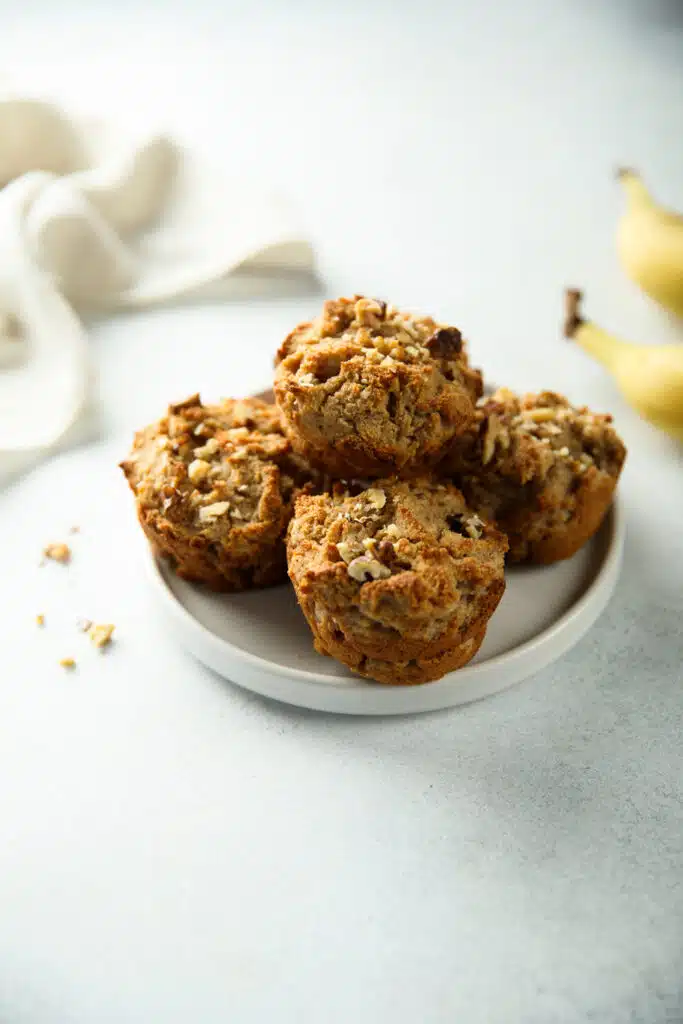 banana oat muffins