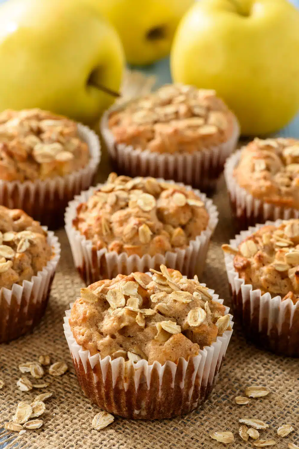 apple cinnamon muffins