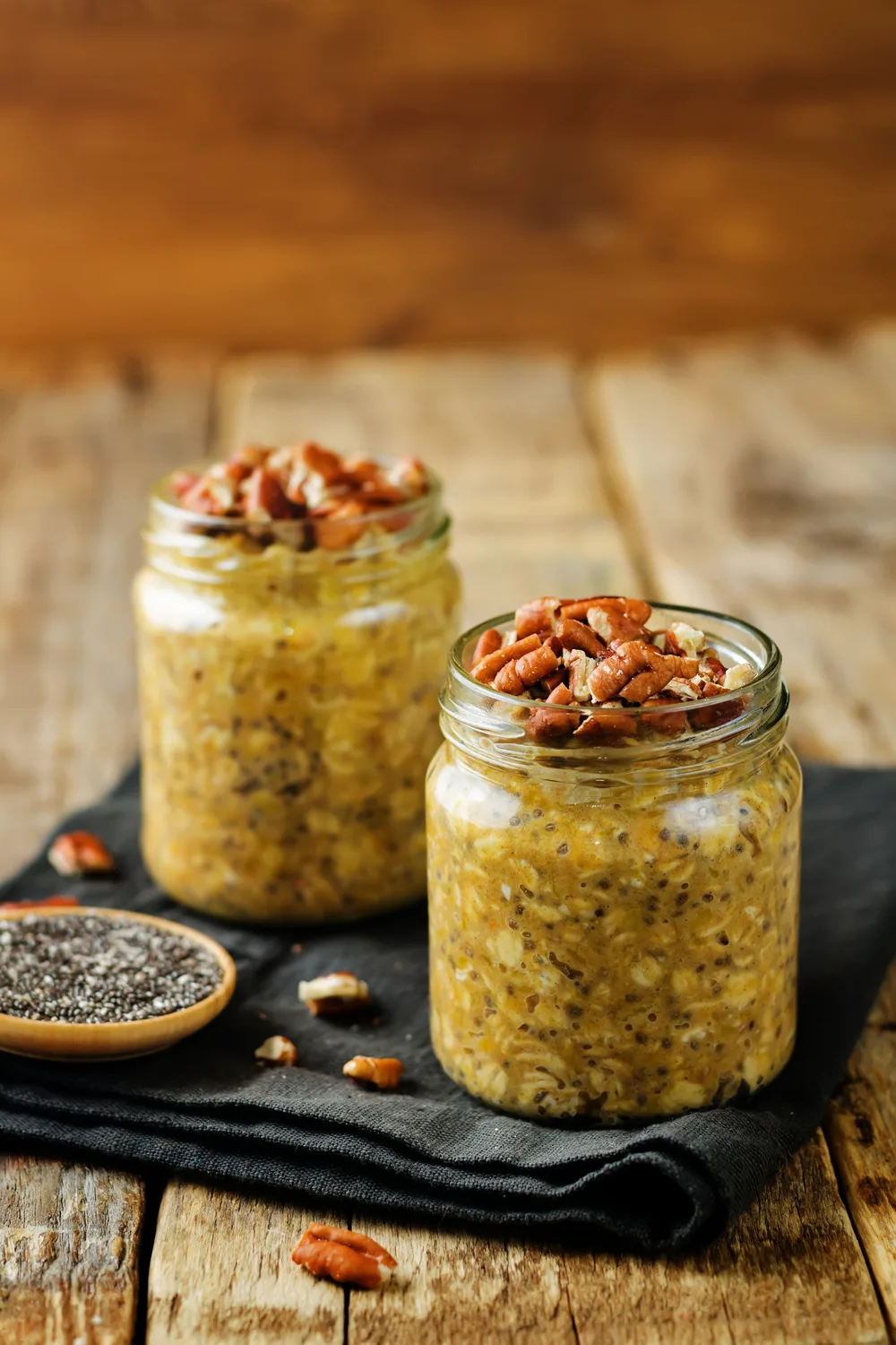 pumpkin pie overnight oats in jars