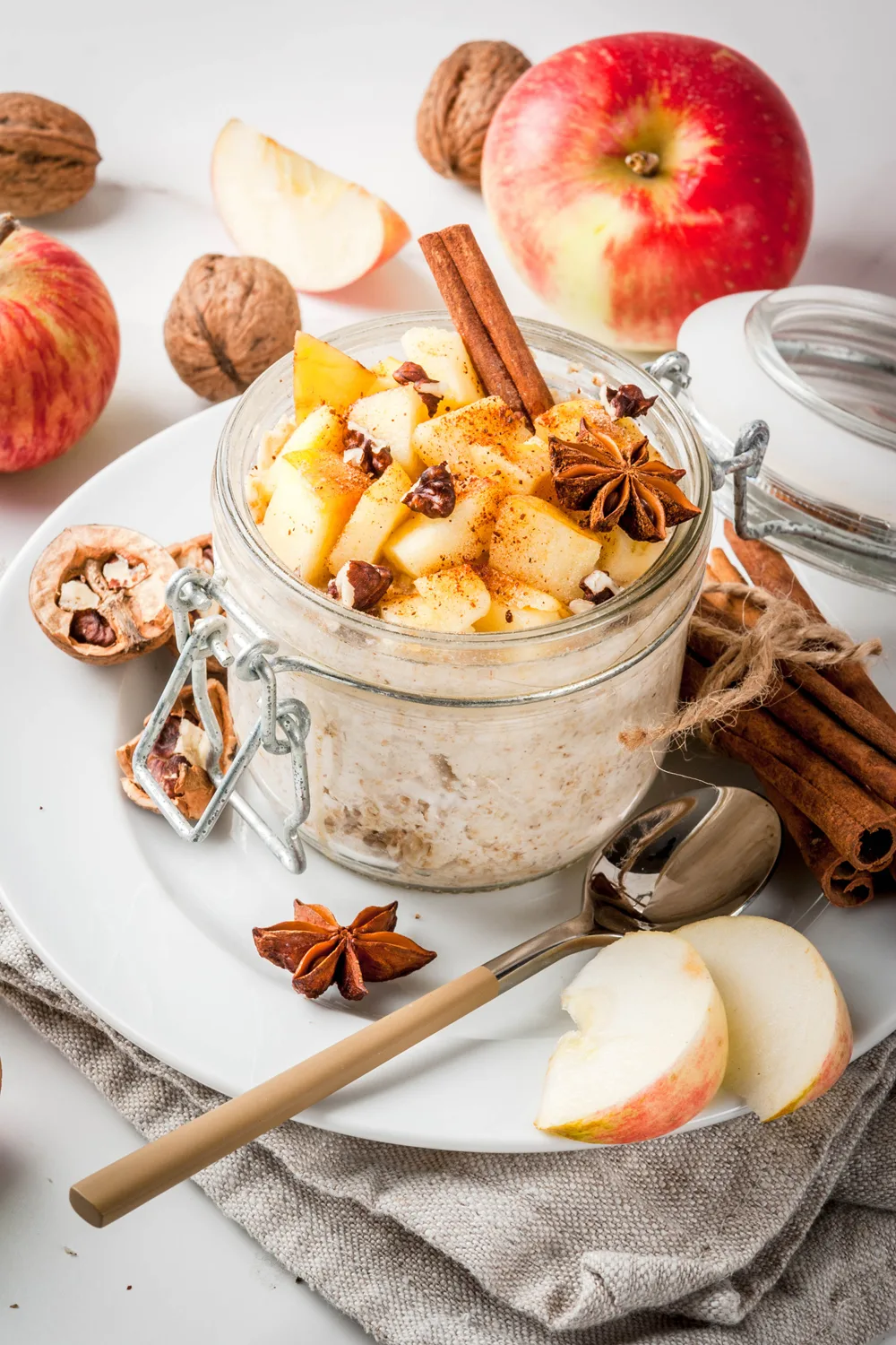 apple cinnamon overnight oats