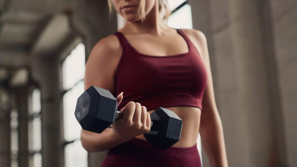 Image of woman doing a flabby arms workout