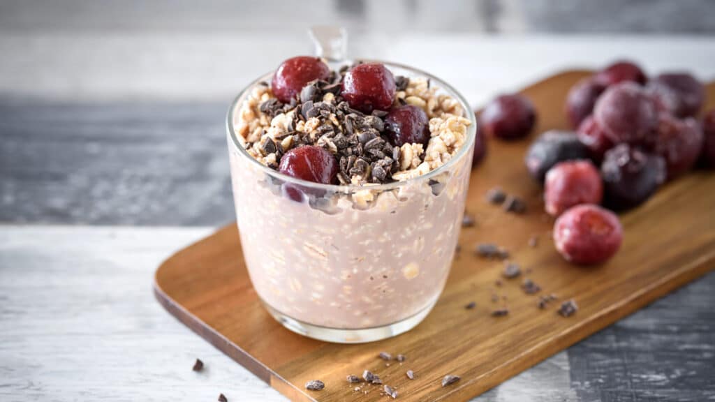 Image of chocolate cherry proats